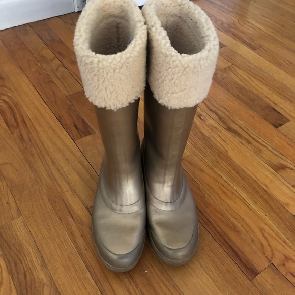 UGG Shoes - Gold Metallic Ugg Rain Boots Sherpa Lined